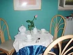 Petite Maison Sainte Justine Hotel