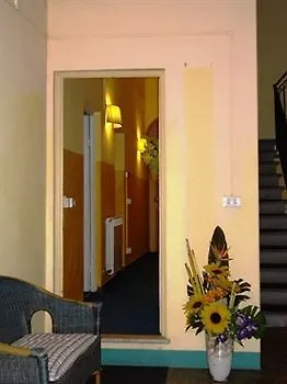 Petite Maison Sainte Justine 3*