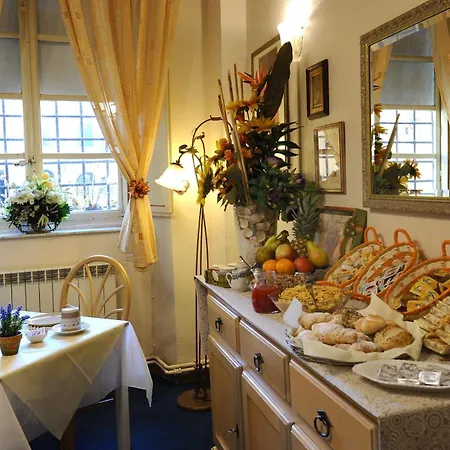 Petite Maison Sainte Justine Lucca